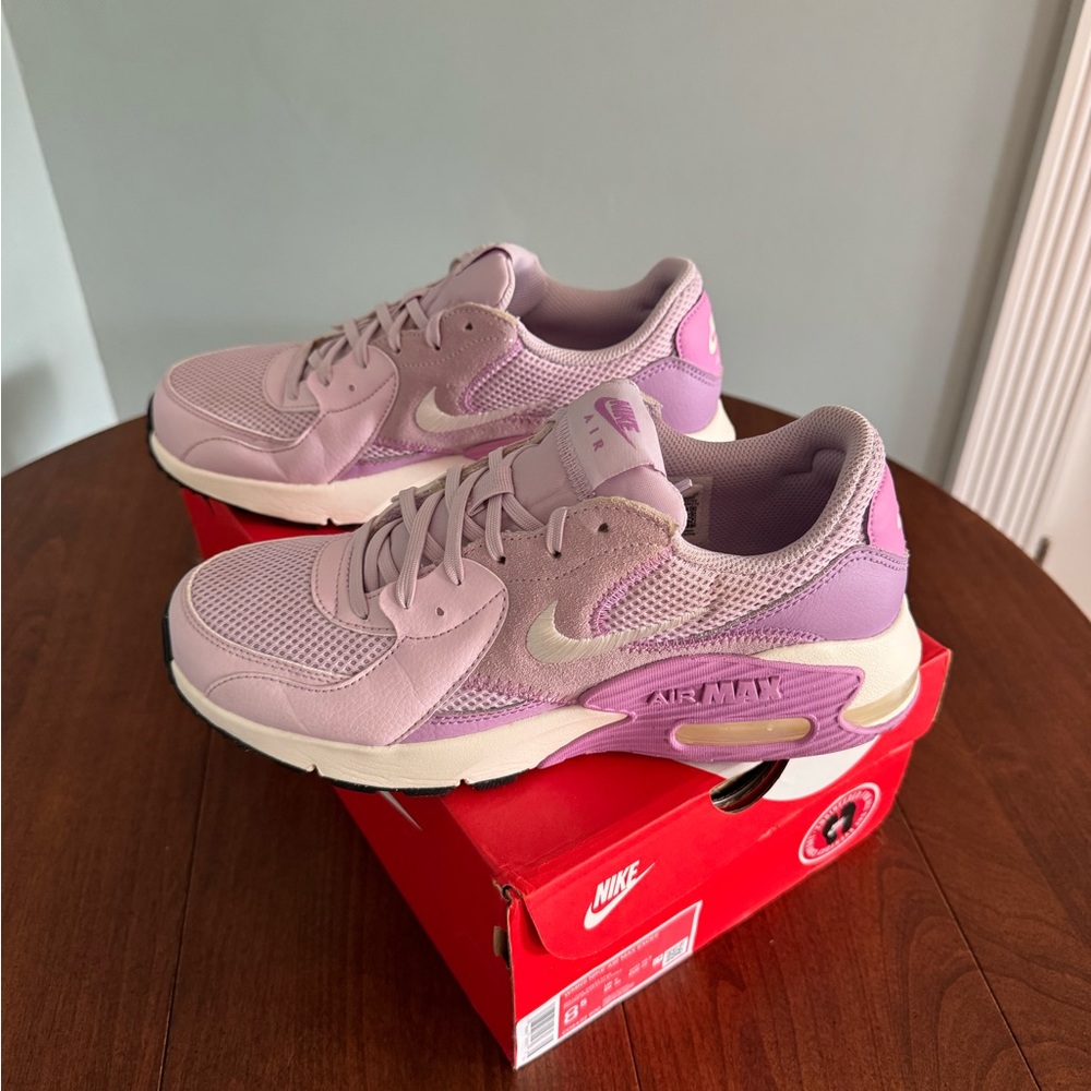 Nike Women's Air Max Excee - “Violet Star” size 8.5
